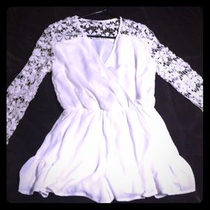 Long sleeve lace romper